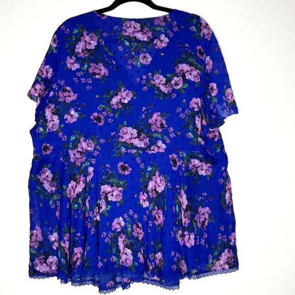 Torrid Peplum Chiffon Clip Dot Lace Inset Top Women's Plus Size 3X - Picture 2 of 8